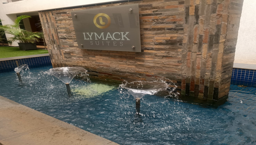 Lymack Suites: 1 Bedroom Hotel Apart...