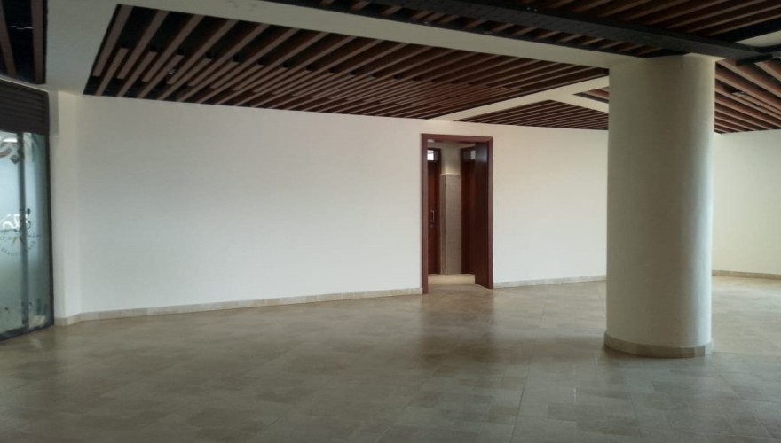 Business & Office Spaces to Let in R...