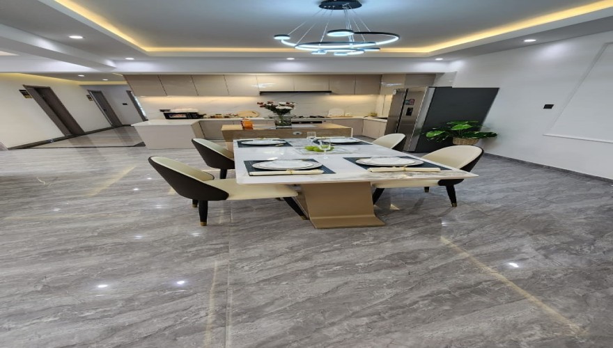 Diamond Ivy - A real Gem for real lu...