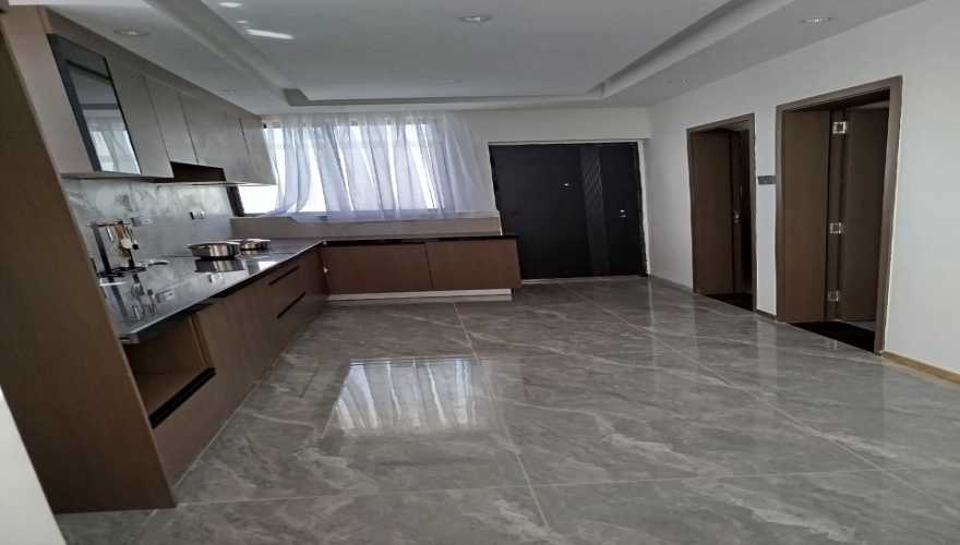 Royal Kikuyu Villas: Modern 5 Bedroo...