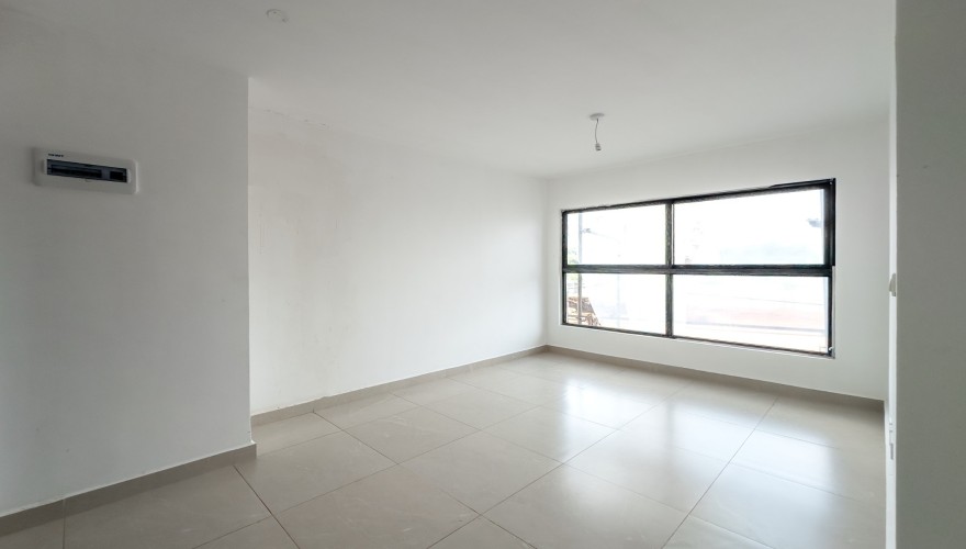 1, 2 & 3 Bedroom Apartments for Sale...