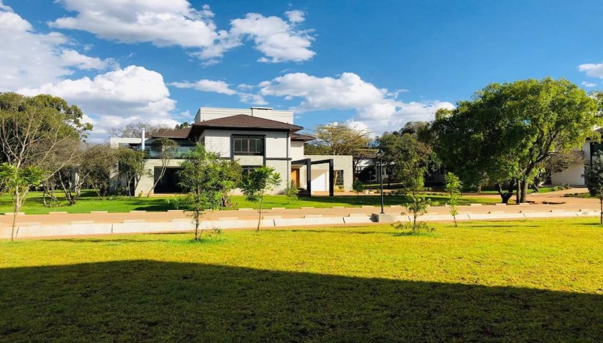 Luxury 5 Bedroom Townhouses for Sale...